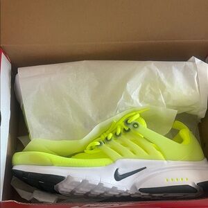 Nike Kids Neon Green Sneakers
